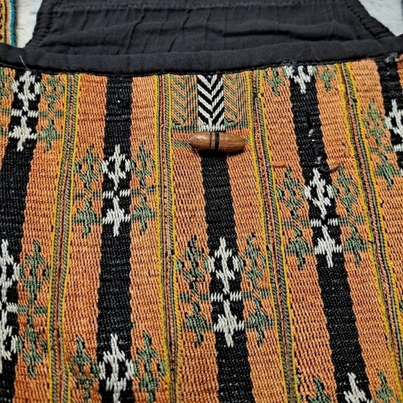 Handsewn Southwestern Pattern Crossbody Bag - Picture 2 of 5